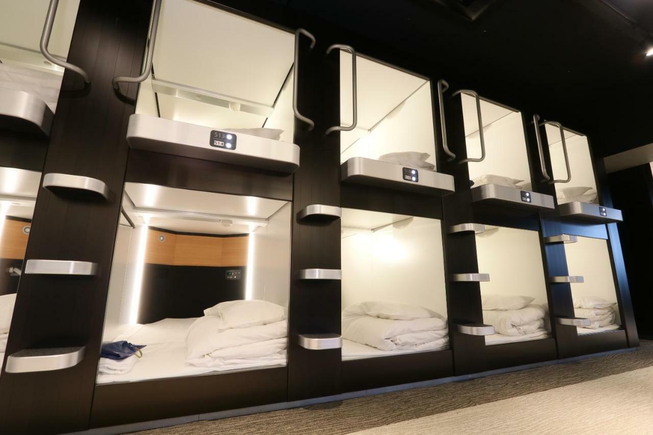 Business Capsule Hotel Lightning Hotel Asakusa Tokio Exterior foto