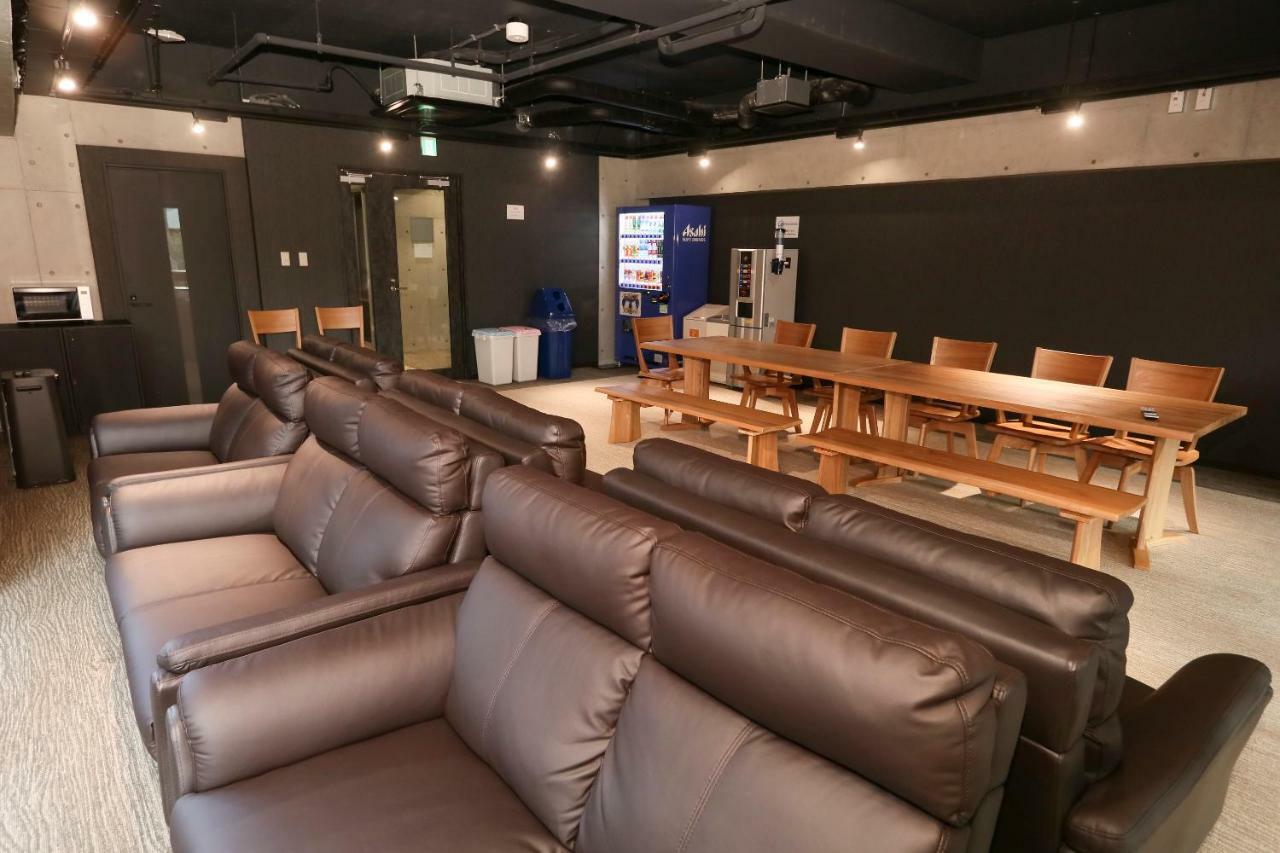 Business Capsule Hotel Lightning Hotel Asakusa Tokio Exterior foto