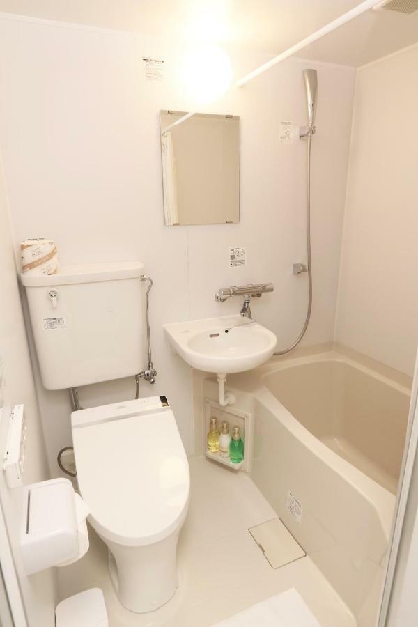 Business Capsule Hotel Lightning Hotel Asakusa Tokio Exterior foto