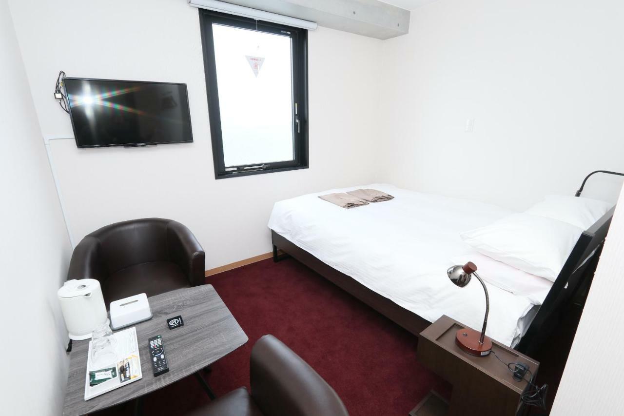 Business Capsule Hotel Lightning Hotel Asakusa Tokio Exterior foto